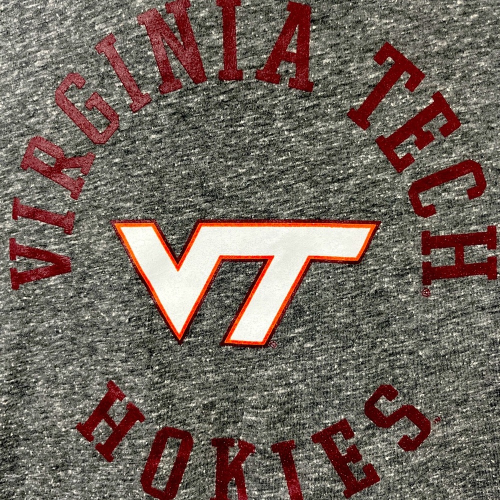 NEW Captivating VT Virginia Tech Hokies Women’s Sweatshirt Heather Gray Sz Small